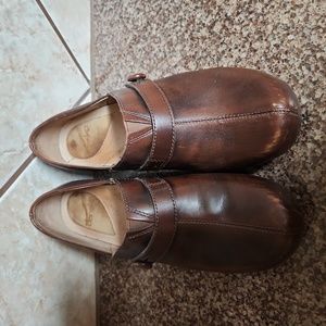 Dansko clogss size 39
